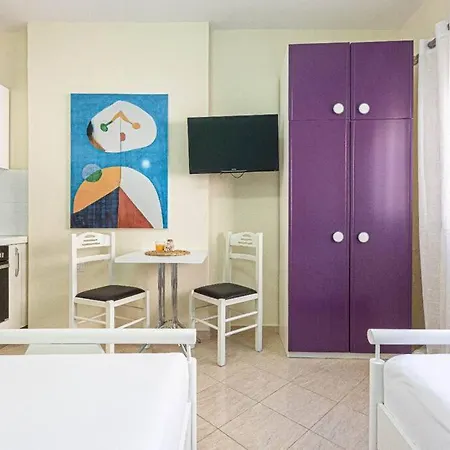 Stella's Stylish - 1min W Kitchen Apartamento *